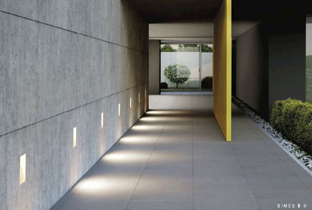 The Ghost line represents a revolution in the way of conceiving outdoor lighting.It works by “subtraction” rather than “addition”: no visible lighting fixture is added to the building’s structure, but on the contrary it consists in a void filled with light.The light comes directly from the structure and emphasizes the creative path envisaged by the lighting designer. Ghost is a sign, a bright pixel that appears or disappears marking the architectural rhythm.It is a primary element, similar to a brick. With a brick youcan build a small wall but also a cathedral.