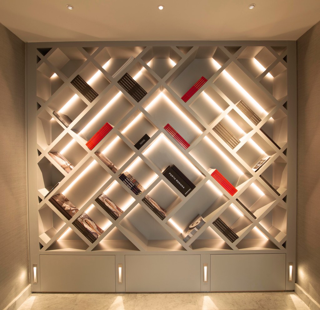 John Cullen Lighting,Library Lighting, Interior Lighting,LED Strip lighting, lighting Design,Dubai Lighting, The Lighting Blog, Joinery Lighting